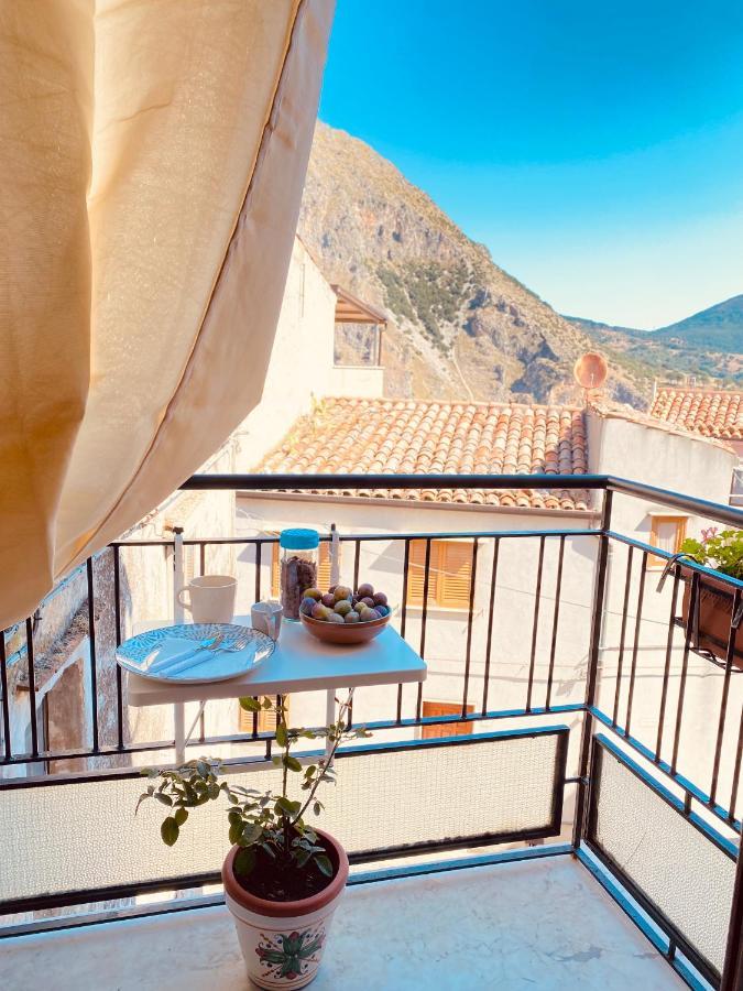 A Punta Terra Isnello Bed & Breakfast Екстериор снимка